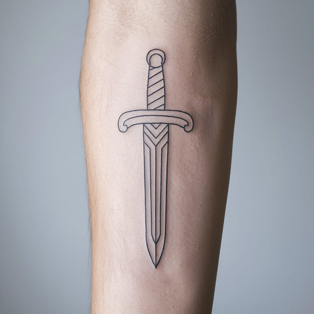 Minimal Sword Outline