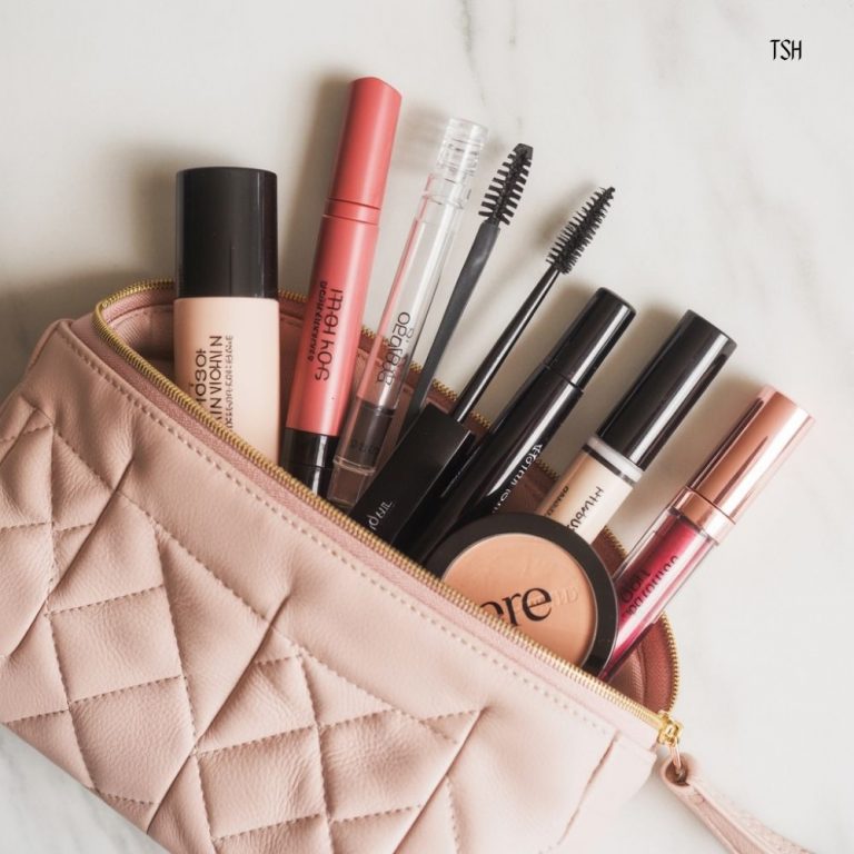 My “One Bag” Makeup Kit for Workdays, Errands, and Random Dinner Plans